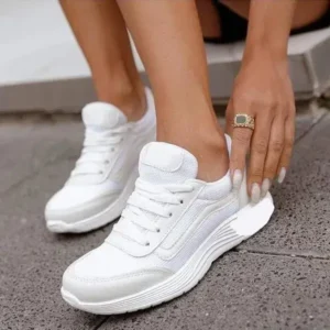 Komkoy Women Casual Breathable Mesh Upper Flat Solid Color Sneakers