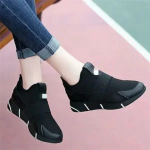 Komkoy Women Fashion Slip On Round-Toe Shoes