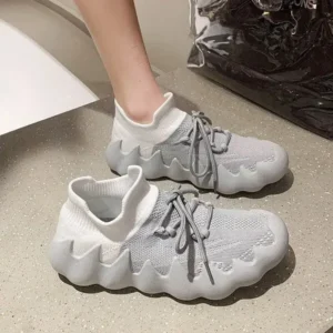 Komkoy Women Fashion Round ToeWomen Fashion Round Toe Octopus Fly Woven Sneakers Shallow Cut Print Lace Up Flat Sneakers